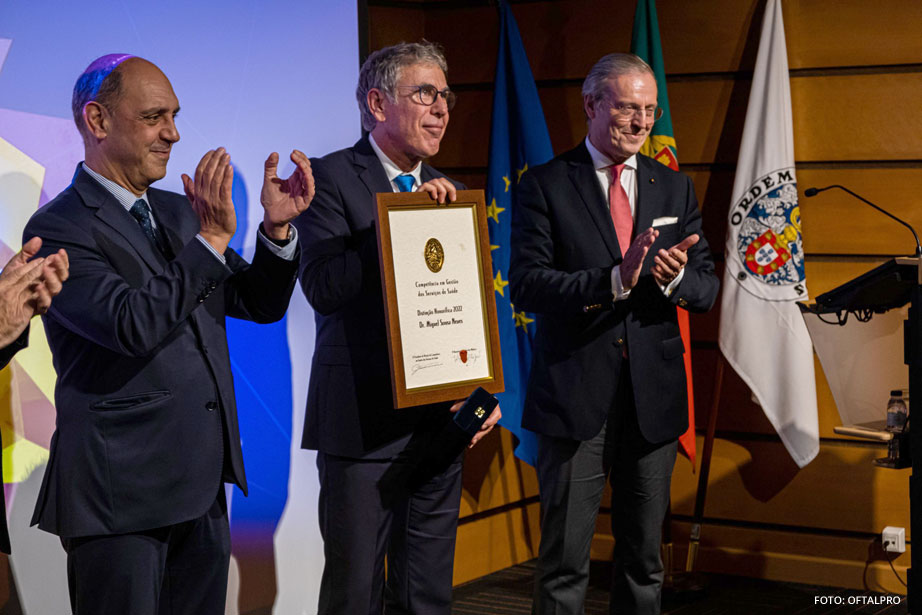 Ordem dos Médicos reconhece Miguel Sousa Neves com Medalha de Mérito